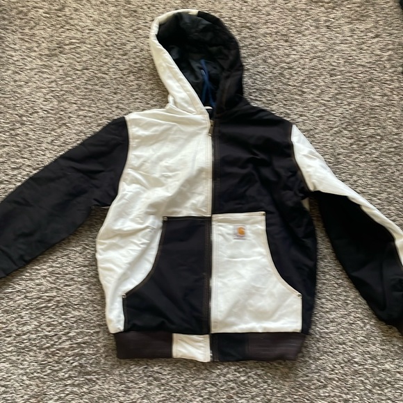 Carhartt Other - CARHARRT JACKET WHITE AND BLACK